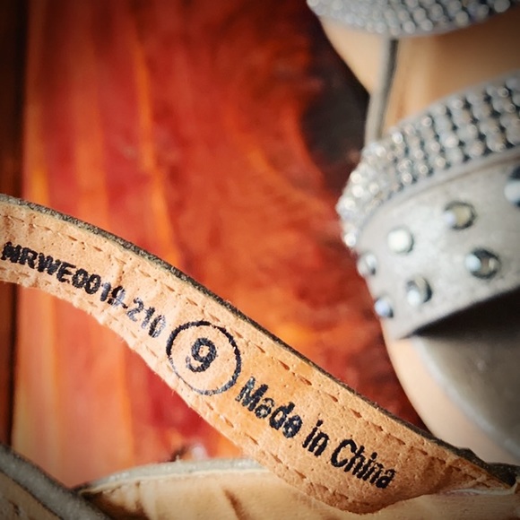 Not Rated chunky wedge - Picture 2 of 4